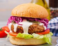 Hambúrguer frango & queijo